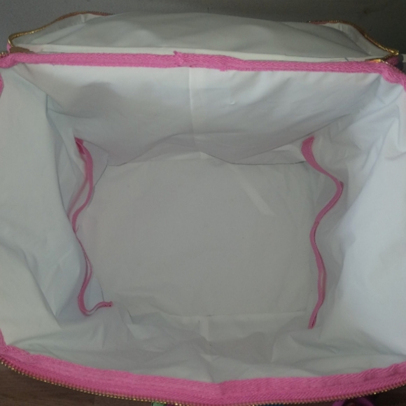 🛑🛑SOLD🛑🛑Lilly Pulitzer Cooler Bag Blue and Pink Pineapple Print - Picture 9 of 12